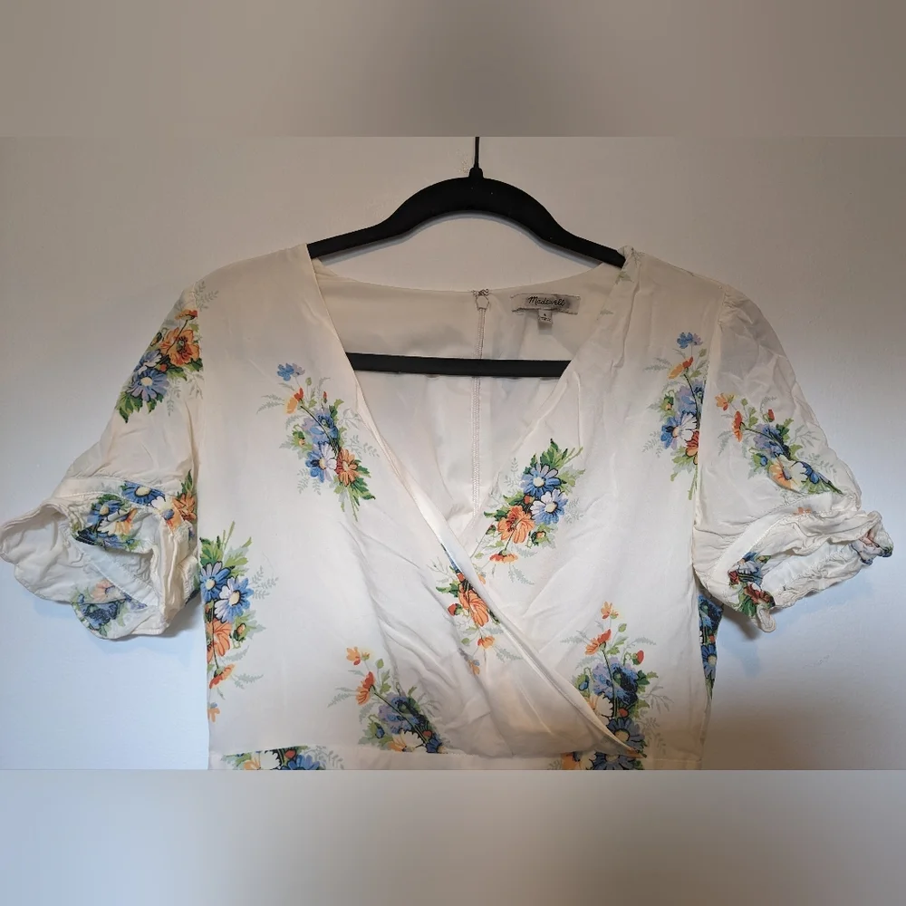 Madewell Magdalena Floral Wrap Cream Flutter Sleeve Midi Dress Size 4 Boho